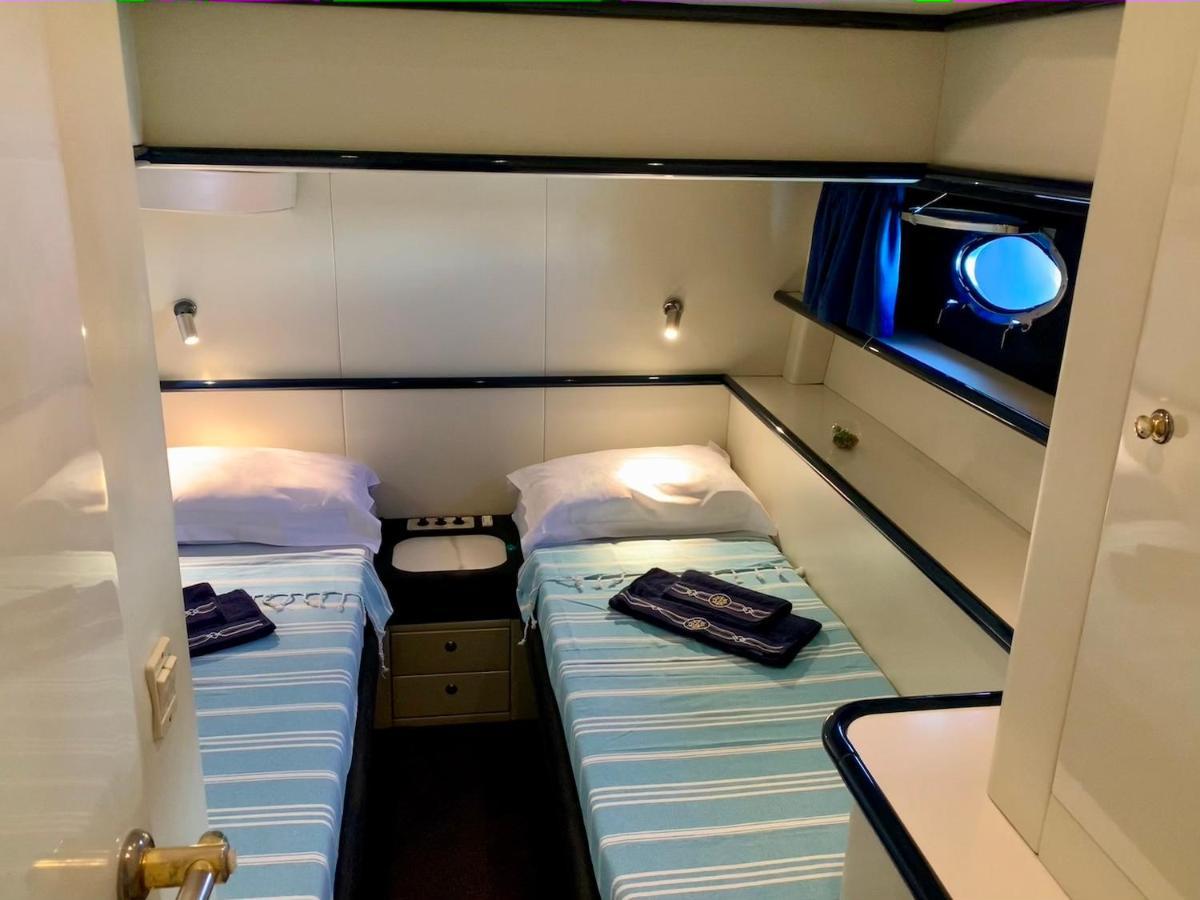 Bådhotel Yacht 18m Sunseeker In Mallorca Mit Fruehstueck & Bordcrew *