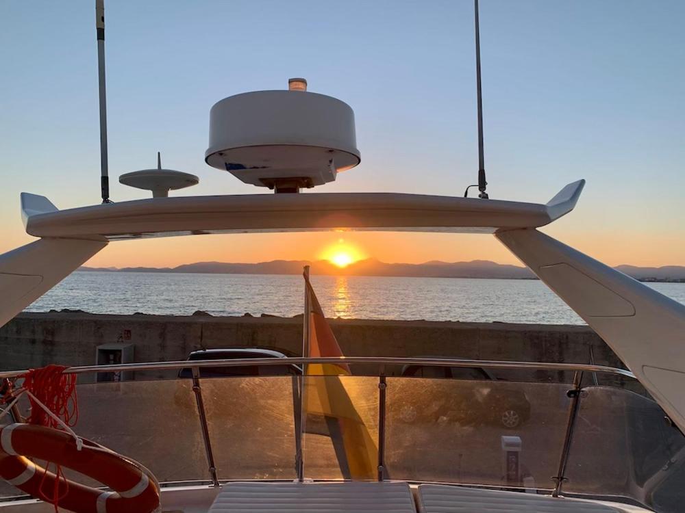 Bådhotel Yacht 18m Sunseeker In Mallorca Mit Fruehstueck & Bordcrew El Arenal (Mallorca)